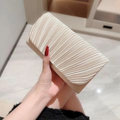 ［ドレススタイルに］パーティーバッグ ハンドバッグ クラッチバッグ 上品 入学式 卒業式 結婚式 お呼ばれ 通勤 OL キャバ嬢 ラウンジ 夜職 小さめ ブランドハンドバッグ レディース フォーマル 高見え 韓国 パーティードレス zara snidel
