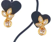 ニナリッチ　NINA RICCI　NRロゴ　リーフ／葉　デザイン　ラインストーン　イヤリング　シルバーカラー×ゴールドカラー　送料無料