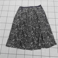 ◇ ⊂ NEWYORKER ニューヨーカー ペイズリー柄 膝下丈 フレア スカート サイズ67-93 ホワイト ブラック系 レディース E  【1508260063302】