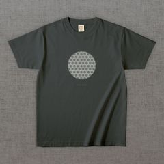 和柄Tシャツ　籠目 -墨・円-