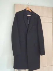 2025年最新】PRADA レディース ロングコートの人気アイテム