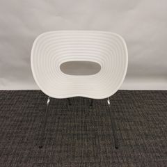 Vitra（ヴィトラ）Tom Vac（トムバックチェア）ホワイト/スタッキングチェア/デザイナーズ家具/Ron Arad / ロン・アラッド
