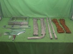 【中古】デコトラ  大型トラック ウロコナンバー枠奥行き12センチ パーツセットのサムネイル