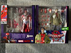 2個セット）新品未開封）MAFEX SPIDER-MAN Peter B. Parker & MAGNETO (COMIC Ver.)