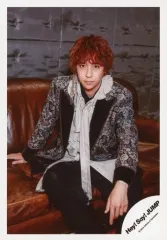 【中古】生写真(ジャニーズ) Hey! Say! JUMP/八乙女光/膝上・座り・衣装黒・白・右手ソファー・体左向き・口閉じ/「Hey! Say! JUMP LIVE TOUR 2019-2020 PARADE」グッズオフショット/公式生写真