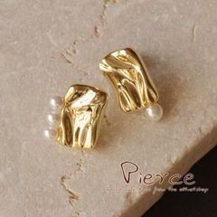 ピアス パール レディース アシンメトリー 左右非対称 お洒落 モダン トレンド 流行 ゴールド 合金 上品 おしゃれ 女性 ニッケルフリー
