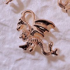 M165 3個　龍ペンダントトップゴールド　ドラゴンアクセサリー