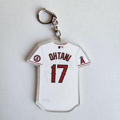 大谷翔平 キーホルダー 17番 赤 - メルカリ