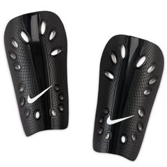 ナイキ シンガード レガース サッカー すねあて SP0040 009 ブラック×ホワイト サポーター Jガード NIKE 衝撃吸収 すね けが防止 快適 人気 おすすめ 定形外郵便（規格外）対応