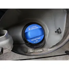デザイン性UP♪ 給油口キャップ タンクキャップ カバー 青 エブリイワゴン DA64W JP JPターボ PZターボ PZターボスペシャル SzTCblのサムネイル