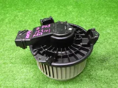 すず１ アディダス オリジナルス ZX 700 (メンズスニーカー) 価格比較
