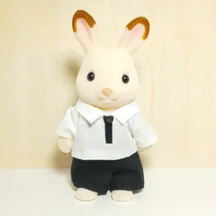 シルバニア お父さんのお洋服 白シャツ&黒ズボンのサムネイル