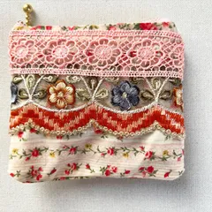 ☆ハンドメイド☆インド刺繍リボン☆ミニポーチ☆