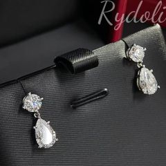 PT950 4.22ct オーダーメイドダイヤピアス ラボグロウンダイヤモンド IGI鑑定書付き ペアシェイプカット ラボダイヤ シンプルで上質なダイヤピアス 誕生日記念日プレゼント 華やか デザイン ピアス クラシックで上品なプラチナ製ダイヤピアス