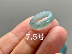 L12-141 ピンキーリング 氷種 薄灰青緑 7.5号 天然グアテマラ産 A貨 本翡翠 くりぬき リング