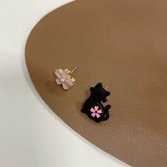 【ピアス】送料無料  桜 黒猫 レディース 猫柄 アクセサリー 合金 可愛い キャット ネコ ねこ 猫グッズ 千葉 ねこ雑貨 cat good