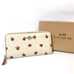 希少✨　COACH　コーチ　長財布　シグネチャー　てんとう虫　ピンク 新品未使用 COACH コーチ長財布 ラウンドファスナー ホワイト色