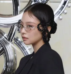 2025年最新】gentle monster jennieの人気アイテム - メルカリ