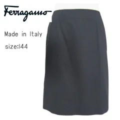 2025年最新】Ferragamo スカートの人気アイテム - メルカリ