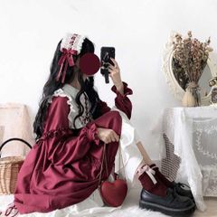 2025年新作 シンプルなひざ丈ロリータワンピース　普段着やお出かけ、女子会に最適♪
