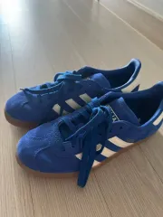 adidas(アディダス) ガゼル イタリア ロイヤル ブルー オフ 白 235