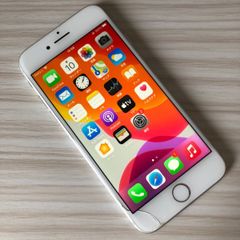 iPhone8 64GB シルバー バッテリー88% SIMフリー