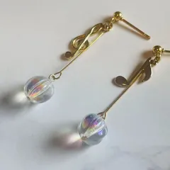 ピアス　イヤリング　チェコガラス　ボール　ト音記号　音符　クリア　レインボー