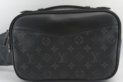 LOUISVUITTON ルイヴィトン モノグラム バムバッグ エクリプス ショルダーバッグ ボディバッグ ブラック PVC レザー ユニセックス （224）