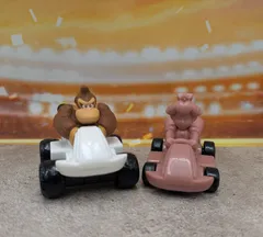 マクドナルド　ハッピーセット　マリオカート　ピンクゴールドピーチ　ドンキーコング　2種セット