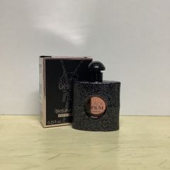 VIKTOR&ROLF SPICEBOMB 香水 トラベルサイズ - メルカリ