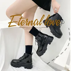 レースアップブーツ　光沢　ショート