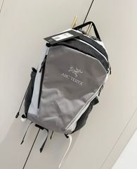ARC'TERYX BEAMSリュックサック アークテリクス 26L アウトドア デイパック  防水 耐磨  男女兼用 登山 スポーツ