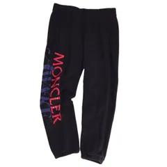 極美品 モンクレール パンツ 2022年モデル スラックス ワッペン 44 極美品 モンクレール パンツ 2022年モデル スラックス ワッペン 44