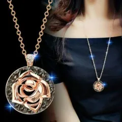 超人気　レディース　ペンダント　ネックレス　丸い　花　フラワー　ブラック　ゴールド　豪華