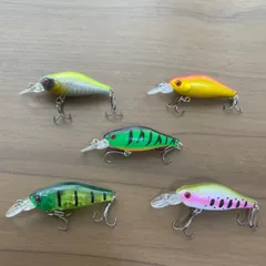 クランクベイト　70mm 7g 5個セット　シャロークランク　クランク　ルアー　バス釣り　ブラックバス　ルアーセット　プラグ　ルアー用品　まとめ売り　100008