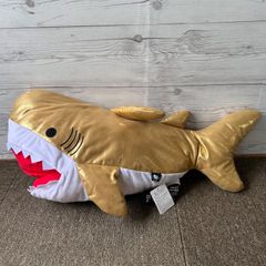 キラキラメガロドン ゴールドシャーク BIGぬいぐるみ 新品未使用 サメ
