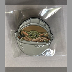 限定品★スター・ウォーズ ザ・マンダロリアン ザ・チャイルド ベビーヨーダ エナメルピン ウォルマート限定 Star Wars The Mandalorian Baby Yoda