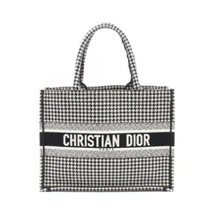 2025年最新】dior 千鳥 ブックトートの人気アイテム - メルカリ