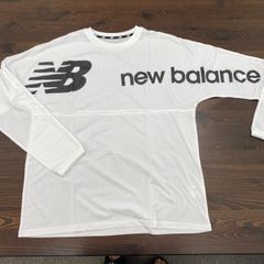 ✨美品✨　new balance   ニューバランス　長袖ロンT 　ホワイト