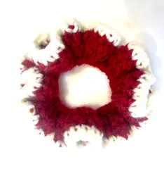 ハンドメイド　シュシュ　フリルシュシュ　レッド