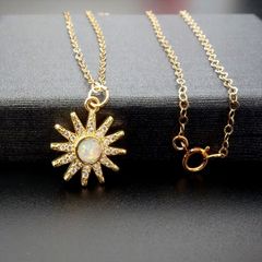 したオパー STAR JEWELRY - オパールサンバーストネックレスの通販 by