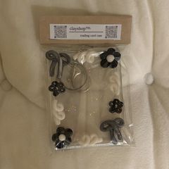 【在庫商品】ビックリボンとお花のトレカケース🖤🩶　B8/トレカケース/クレイデコ/硬貨ケース/韓国/オタ活