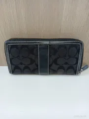 【中古品】 【ジャンク品】 COACHコーチ シグネチャー ラウンドファスナー 長財布 黒ブラック ファッション小物 財布 難あり 訳あり 現状品