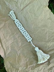 USインポートハンドメイド / Macrame Bookmark