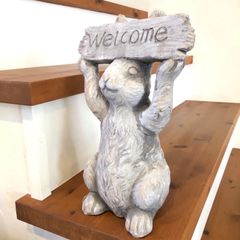 ウサギ　ウサギのオブジェ　置物　ガーデンアクセサリー　インテリア雑貨　庭飾り　オブジェ　園芸雑貨屋　飾り　雑貨　ウェルカム