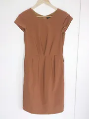 ◇ UNTITLED アンタイトル フレンチスリーブ 膝丈 ワンピース サイズ2 キャメル系 レディース 【中古】 【1002800971039】