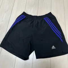 アディダス ショートパンツ