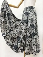 新品　パソドブレ　パソ　社交ダンス　スカート　白　黒　グレー　4705　ワルツ 新品 パソドブレ パソ 社交ダンス スカート 白 黒 グレー 4705 ワルツ