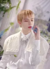 【中古】キャラカード ヒョンジン/縦・上半身・口元に蝶 ランダムトレーディングカード 「Stray Kids 2nd World Tour “MANIAC” ENCORE in JAPAN」