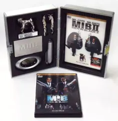 MIB フィールドボックス 完全生産限定20,000ボックス ・豪華5大特典 Amazon.co.jp: MIB フィールドボックス [DVD] : ウィル・スミス